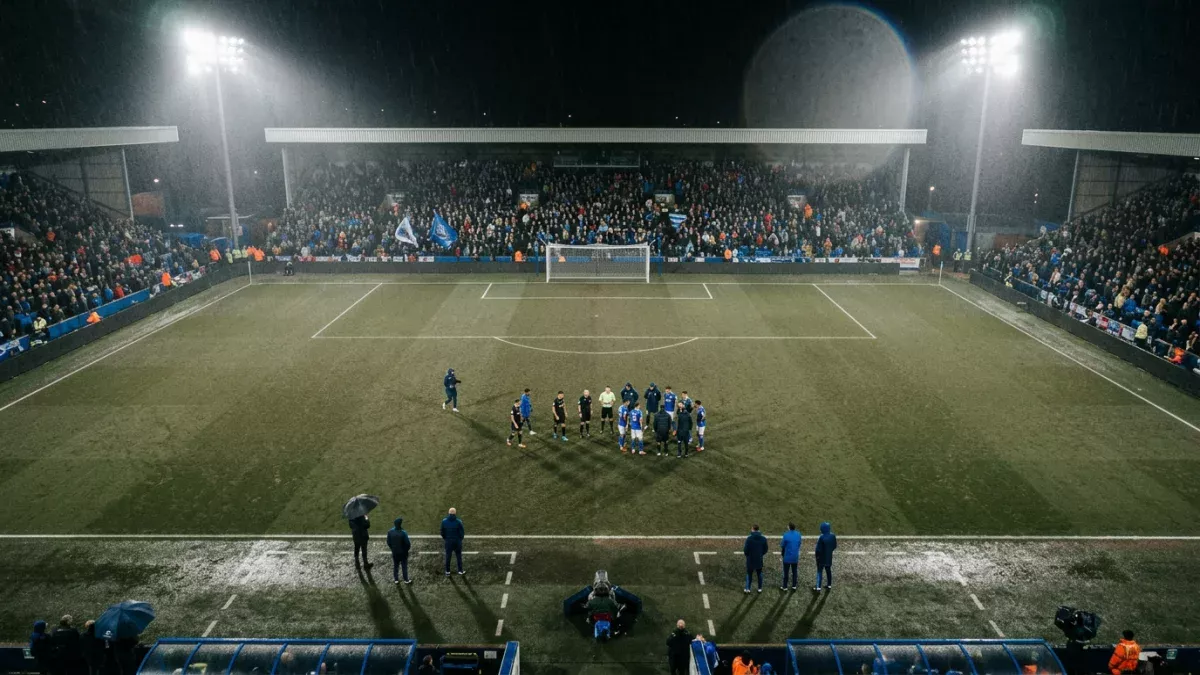 Enzo-Fernandez-and-Chelsea-contract-talks